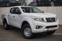 Nissan Navara 2.3 dCi Visia Double Cab 4x4
