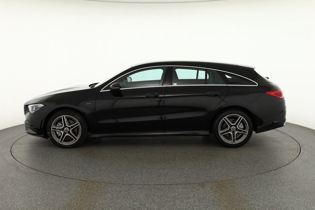Mercedes-Benz CLA 250 Shooting Brake 250e AMG Line