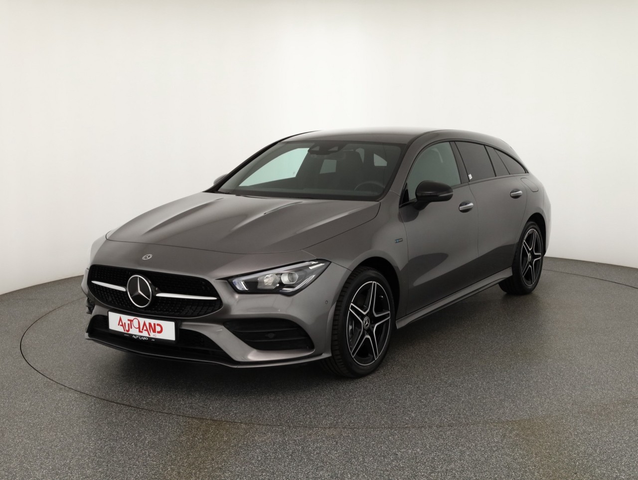 Mercedes-Benz CLA 250 e AMG Line