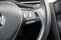 VW Passat Variant 1.5 TSI Highline