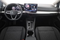 VW Golf VIII Variant 1.5 TSI DSG