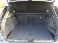 Volvo XC 40 XC40 2.0 M-Hybrid R Design