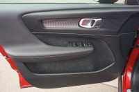 Volvo XC 40 XC40 T4 R Design