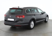VW Passat Variant 1.5 TSI DSG Business
