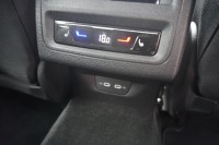 VW Golf 1.5 eTSI DSG Style IQ.Light H&K Standhzg.