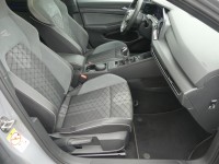 VW Golf VIII Variant 1.5 TSI R-Line
