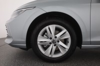VW Golf VIII Variant 1.5eTSI DSG