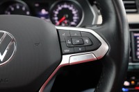 VW Passat Variant 1.5 TSI Elegance