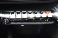Peugeot 3008 1.2 Pure Tech 130 Active EAT8