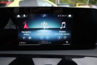 Mercedes-Benz A 200 A200 AMG Line