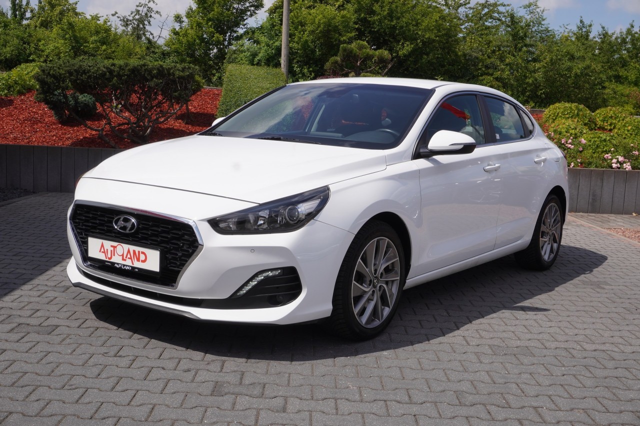 Hyundai i30 Fastback 1.4 T-GDI AT