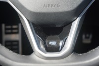 VW Golf VIII Variant 2.0 TDI R-Line