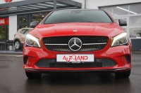 Mercedes-Benz Shooting Brake CLA 180 Urban