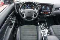 Mitsubishi Outlander 2.4 Hybrid PHEV 4WD CVT