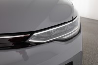 VW Golf VIII Variant 1.5 eTSI DSG Life