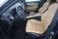 Volvo V90 D4 Momentum