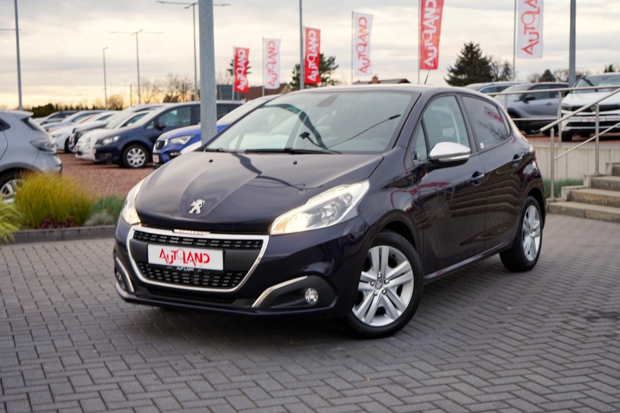 Peugeot 208 1.2 12V PureTech 82 Signature