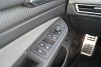 VW Golf VIII Variant 2.0 R-Line