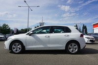 VW Golf VIII 1.0 eTSI DSG