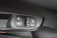 Opel Corsa E 1.4 Turbo Color Edition