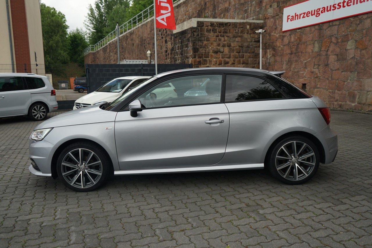 Audi A1 1.0 TFSI S-Line