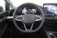 VW Golf VIII Variant 1.5 TSI DSG