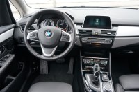 BMW 218 i Advantage