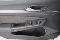 VW Golf VIII Variant 2.0 TDI R-Line DSG