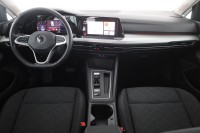VW Golf VIII Variant 1.5 eTSI DSG Life