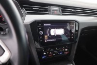 VW Passat Variant 1.5 TSI DSG Business