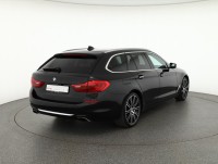 BMW 540 540i Touring xDrive Luxury Line