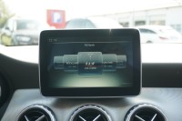 Mercedes-Benz GLA 180 Urban