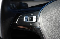 VW Golf 1.5 TSI Highline R-Line
