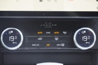 Jaguar F-Pace F-PACE 2.0 M-Hybrid Basis AWD