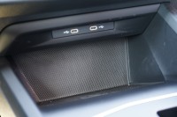 VW Golf VIII Variant 1.5 eTSI DSG Life