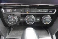 VW Arteon 2.0 R-Line