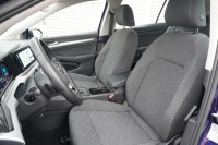 VW Golf VIII Variant Life eTSI