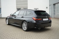 BMW 320 320i Touring M Sport Aut.