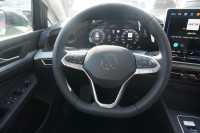 VW Golf VIII Variant 1.5 TSI DSG