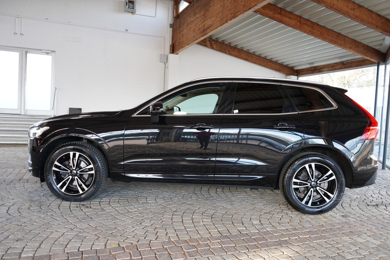 Volvo XC 60 XC60 2.0 Momentum Pro 2WD