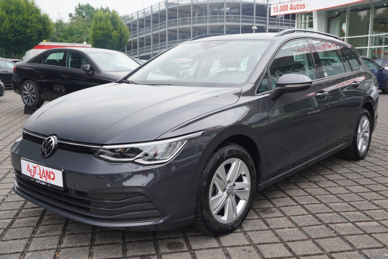 VW Golf VIII Variant 1.5 TSI Life