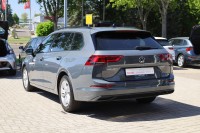 VW Golf VIII Variant Life eTSI