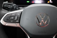 VW Passat Variant 1.5 eTSI DSG