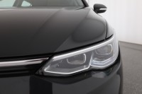 VW Golf VIII Variant 2.0 TSI DSG Style