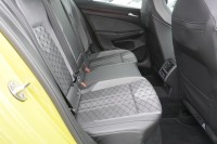 VW Golf VIII 2.0 TDI R-Line