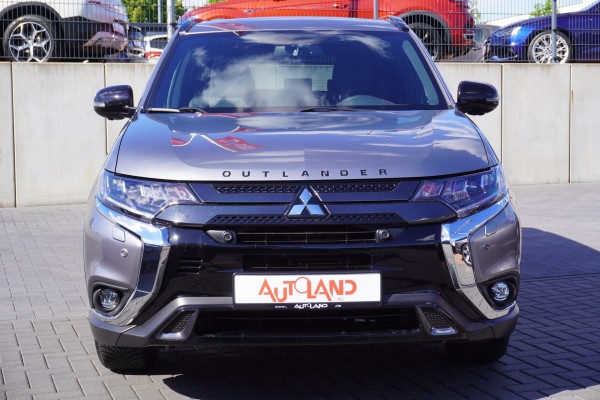 Mitsubishi Outlander 2.0 2WD