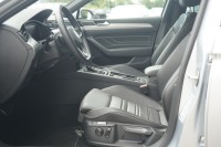 VW Passat Variant 1.5 TSI R-Line DSG