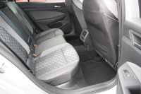 VW Golf VIII Variant 2.0 TDI R-Line