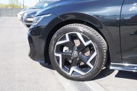 VW Golf VIII Variant 1.5 eTSI R-Line