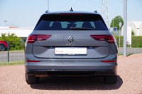 VW Golf VIII Variant R-Line DSG